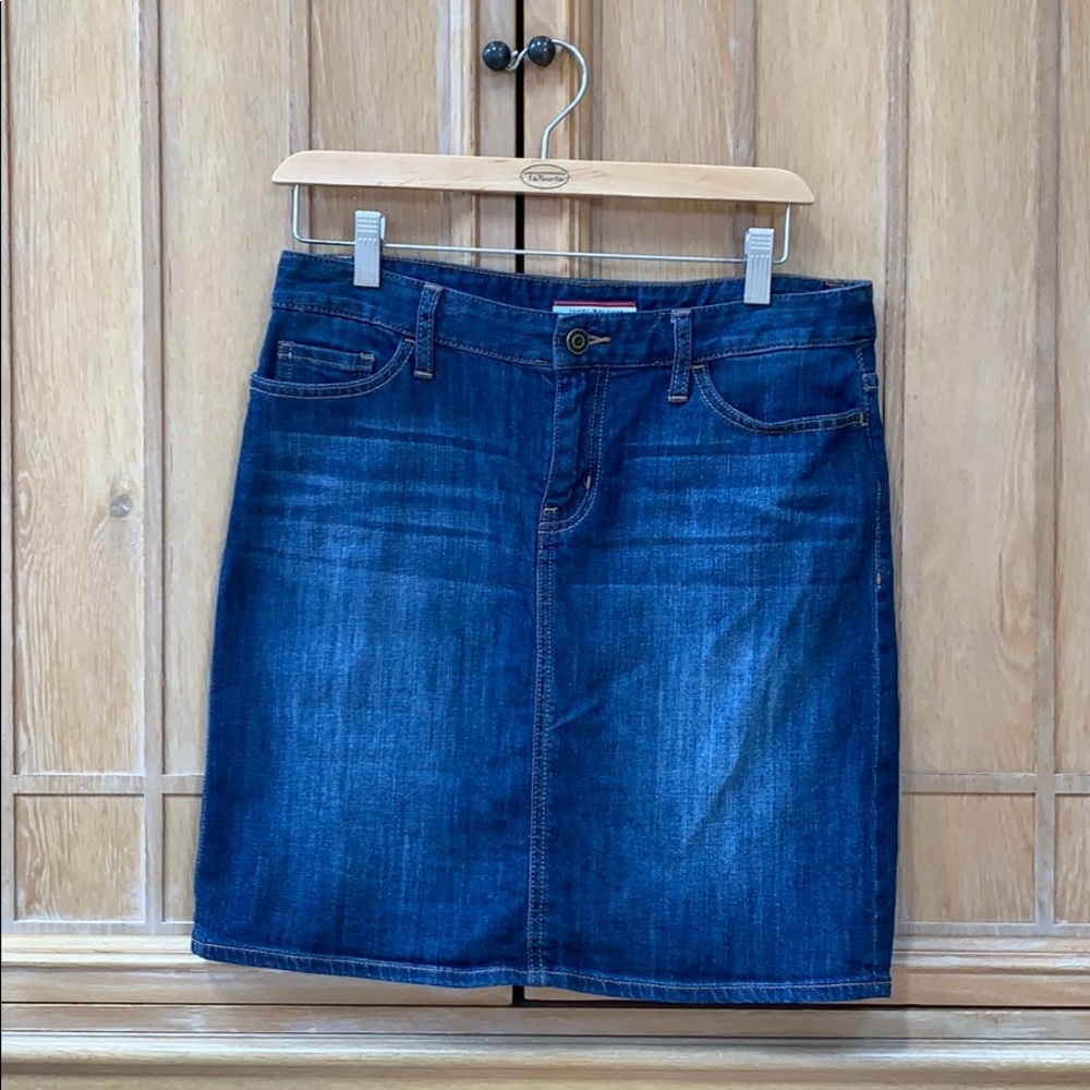 Denim Tommy Hilfiger Skirt Sz 4